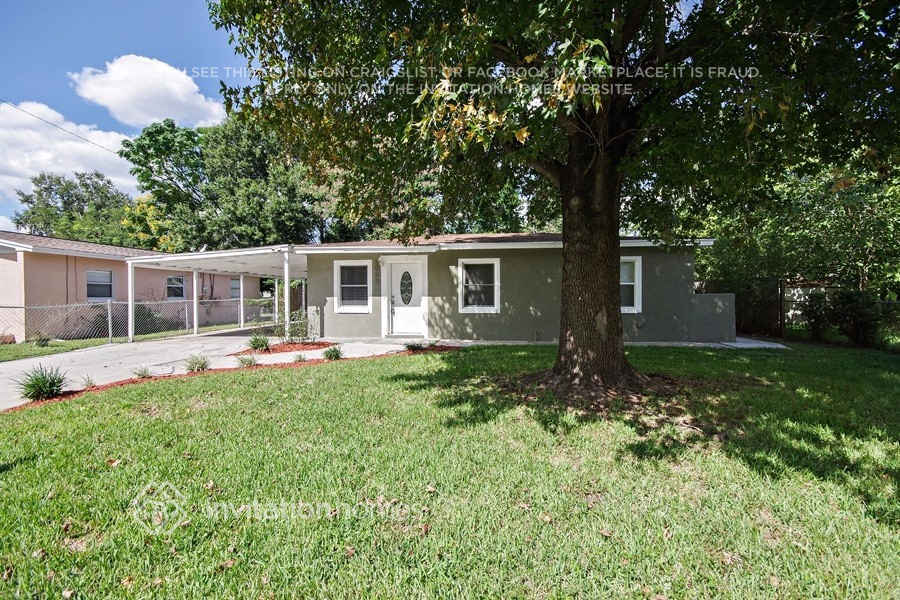 5005 Steyr St in Orlando, FL - Foto de edificio