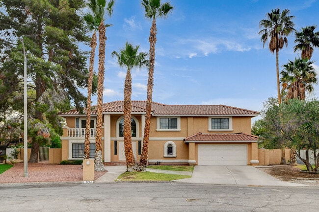 2224 Lucerne Ct in Henderson, NV - Foto de edificio - Building Photo