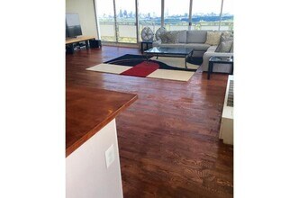 3900 W Ford Rd in Philadelphia, PA - Building Photo - Building Photo