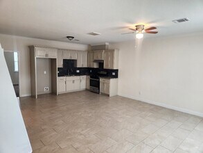 10401 Bauman Rd in Houston, TX - Building Photo - Building Photo