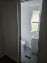 4221 Norcrest Ln in New Port Richey, FL - Foto de edificio - Building Photo