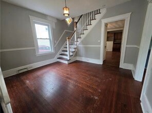 94 Huntington Ave in Woonsocket, RI - Building Photo - Building Photo