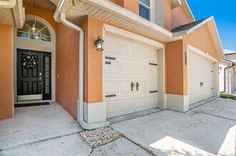 7116 Colonial Lake Dr in Riverview, FL - Building Photo - Building Photo
