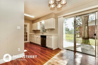 601 Vining St in Plant City, FL - Foto de edificio - Building Photo