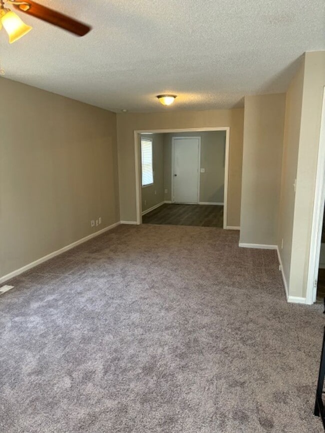 18407 Lexington Rd in Independence, MO - Building Photo - Building Photo