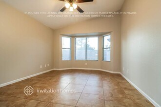 19220 N 74th Dr in Glendale, AZ - Foto de edificio - Building Photo