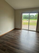 12 6th Ave S in Sartell, MN - Foto de edificio - Building Photo