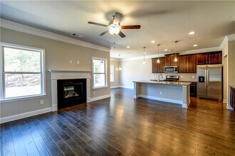 2091 Harvester Ln in Buford, GA - Building Photo - Building Photo