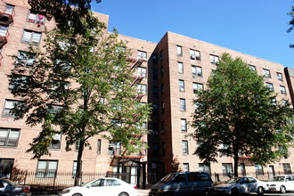 14445 41st Ave in Flushing, NY - Building Photo - Building Photo