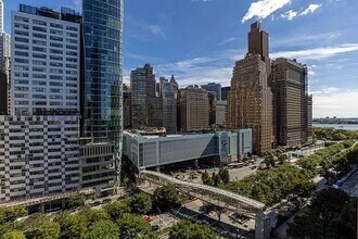 200 Rector Pl in New York, NY - Building Photo - Building Photo