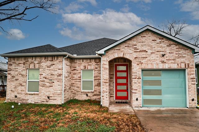 1519 Stonewall St in Greenville, TX - Building Photo