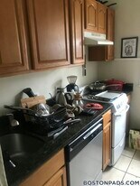 107 Gordon St, Unit 3 in Boston, MA - Building Photo