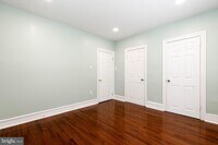 537 Unruh Ave photo'