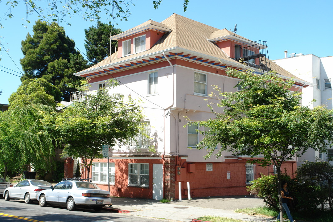 2504-2506 College Ave in Berkeley, CA - Building Photo