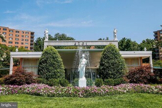 4201 Cathedral Ave NW, Unit 118E in Washington, DC - Building Photo - Building Photo