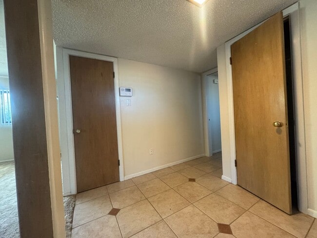 20 Wildy Dr in Roswell, NM - Building Photo - Building Photo