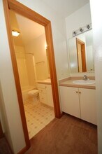 527 S Silverwood Ln in Goshen, IN - Building Photo - Building Photo