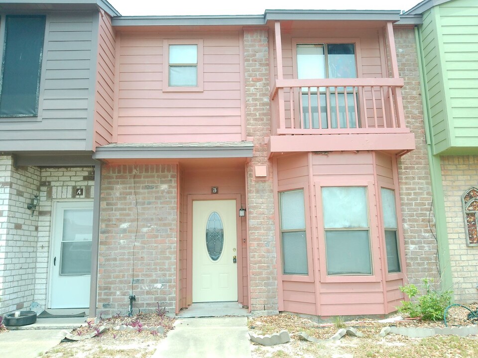 2936 St Joseph St in Corpus Christi, TX - Building Photo
