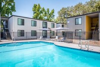 Courtyard by Trion Living in Sacramento, CA - Building Photo - Building Photo