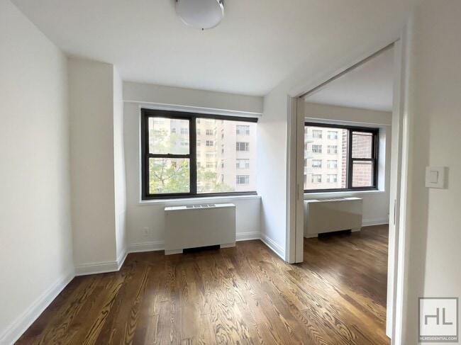 property at 405 E 56th St