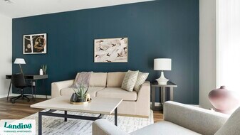 302 Constitution Ave in Bayonne, NJ - Building Photo