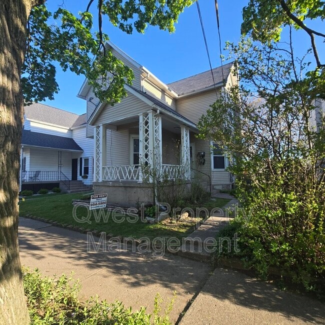 property at 747 First St NW