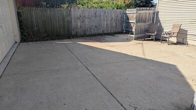 213 Virginia St in Buffalo, NY - Building Photo - Building Photo