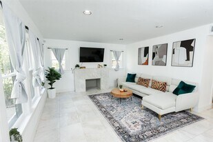 1629 Bonnie Brae St in Houston, TX - Building Photo