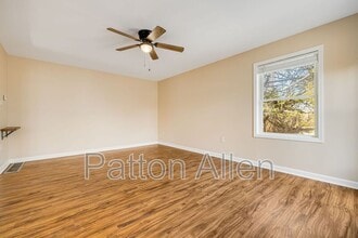 56 Buffalo St in Asheville, NC - Building Photo - Building Photo