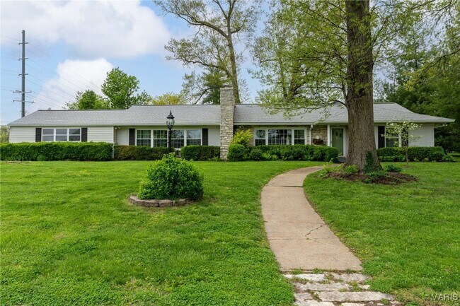 31 S Tealwood Dr in Creve Coeur, MO - Building Photo - Building Photo