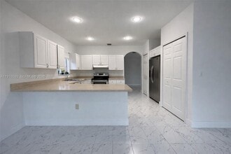 841 SW 6th St in Florida City, FL - Building Photo - Building Photo