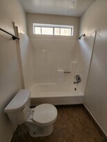 12745 Vanowen St, Unit 2 in Los Angeles, CA - Building Photo