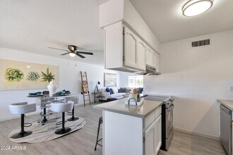 3719 W Rovey Ave in Phoenix, AZ - Building Photo - Building Photo