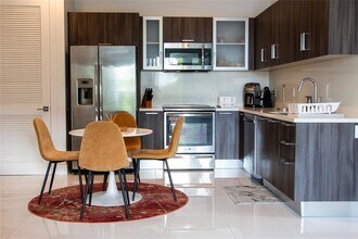 1025 NE 18th Ave in Fort Lauderdale, FL - Building Photo - Building Photo