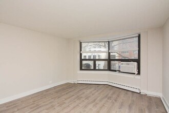 448 W Wellington Ave in Chicago, IL - Building Photo - Building Photo