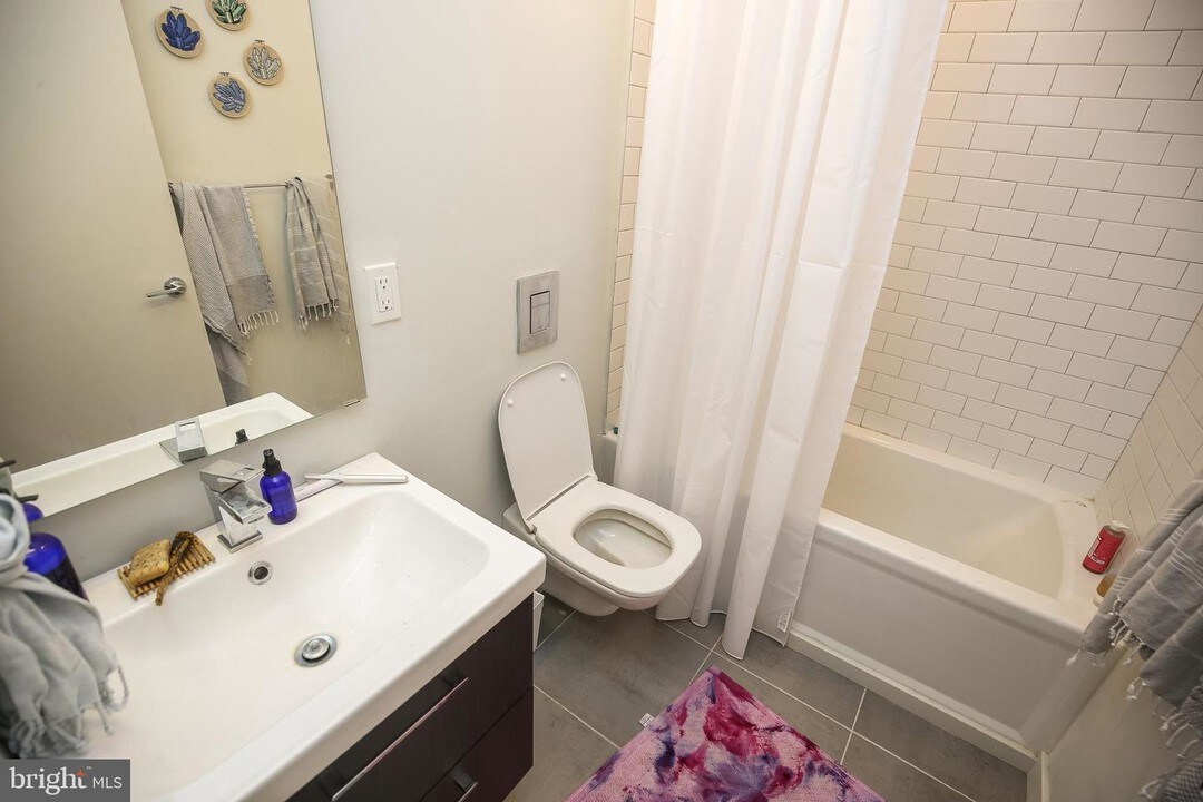 2324 Memphis St-Unit -C8 in Philadelphia, PA - Building Photo