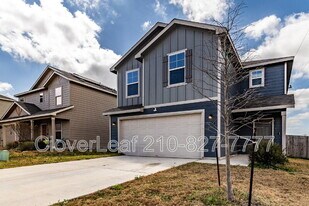 6102 Walnut Wy in San Antonio, TX - Building Photo