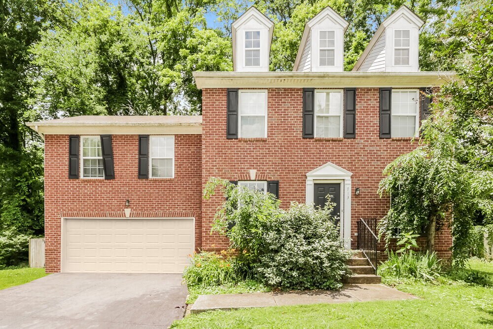 713 Kelsey Ct in Nashville, TN - Building Photo