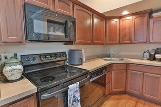 506 W Main St in Mechanicsburg, PA - Building Photo - Building Photo
