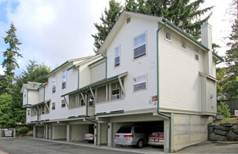 Bridgecreek Apartments in Everett, WA - Building Photo - Building Photo