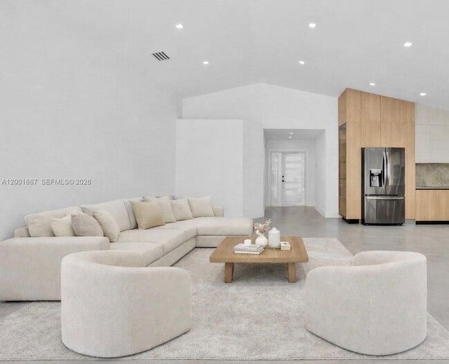 4967 SW 32nd Way in Fort Lauderdale, FL - Building Photo - Building Photo