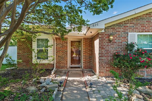 1826 Tiburon Bend in Lewisville, TX - Foto de edificio - Building Photo