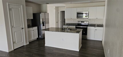 9124 Aegean Cir in Lehigh Acres, FL - Building Photo - Building Photo