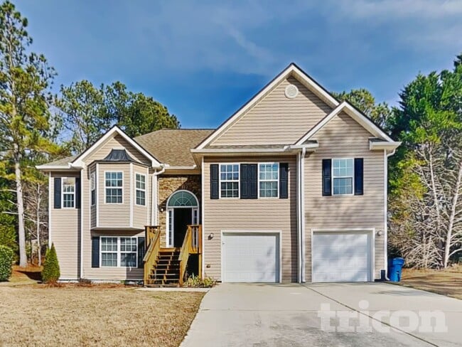 property at 2940 Emerald Springs Dr