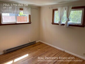 7944 17th Ave SW in Seattle, WA - Building Photo - Building Photo
