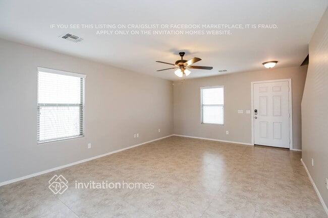 2328 E Meadow Creek Way in Queen Creek, AZ - Building Photo - Building Photo