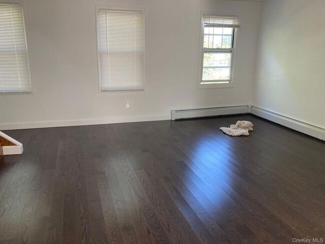 34-07 149th St in Queens, NY - Foto de edificio - Building Photo