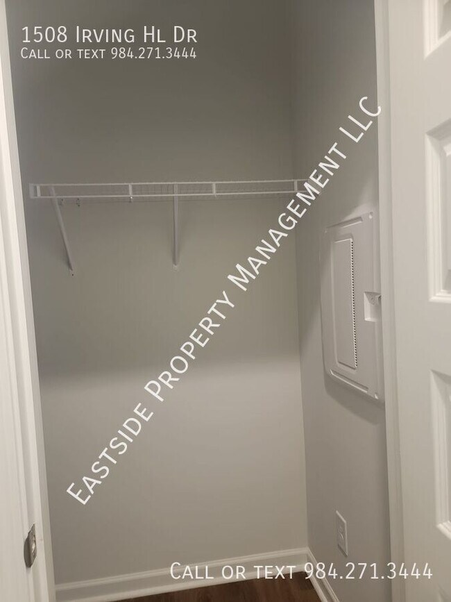 1508 Irving Hl Dr in Knightdale, NC - Building Photo - Building Photo