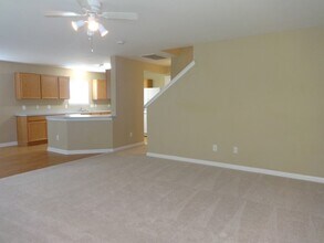 6703 Providence View Ln in Houston, TX - Foto de edificio - Building Photo