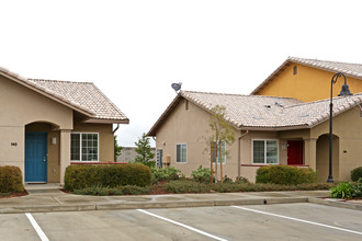 Parksdale Village II in Madera, CA - Building Photo - Building Photo